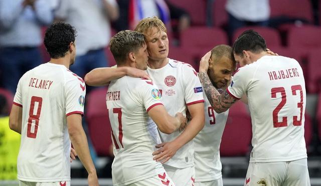  杜塞尔多夫锋霸伤愈归队，首战破门定乾坤