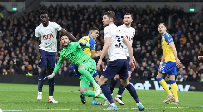  热刺主场不敌诺丁汉森林，理查利松状态持续低迷